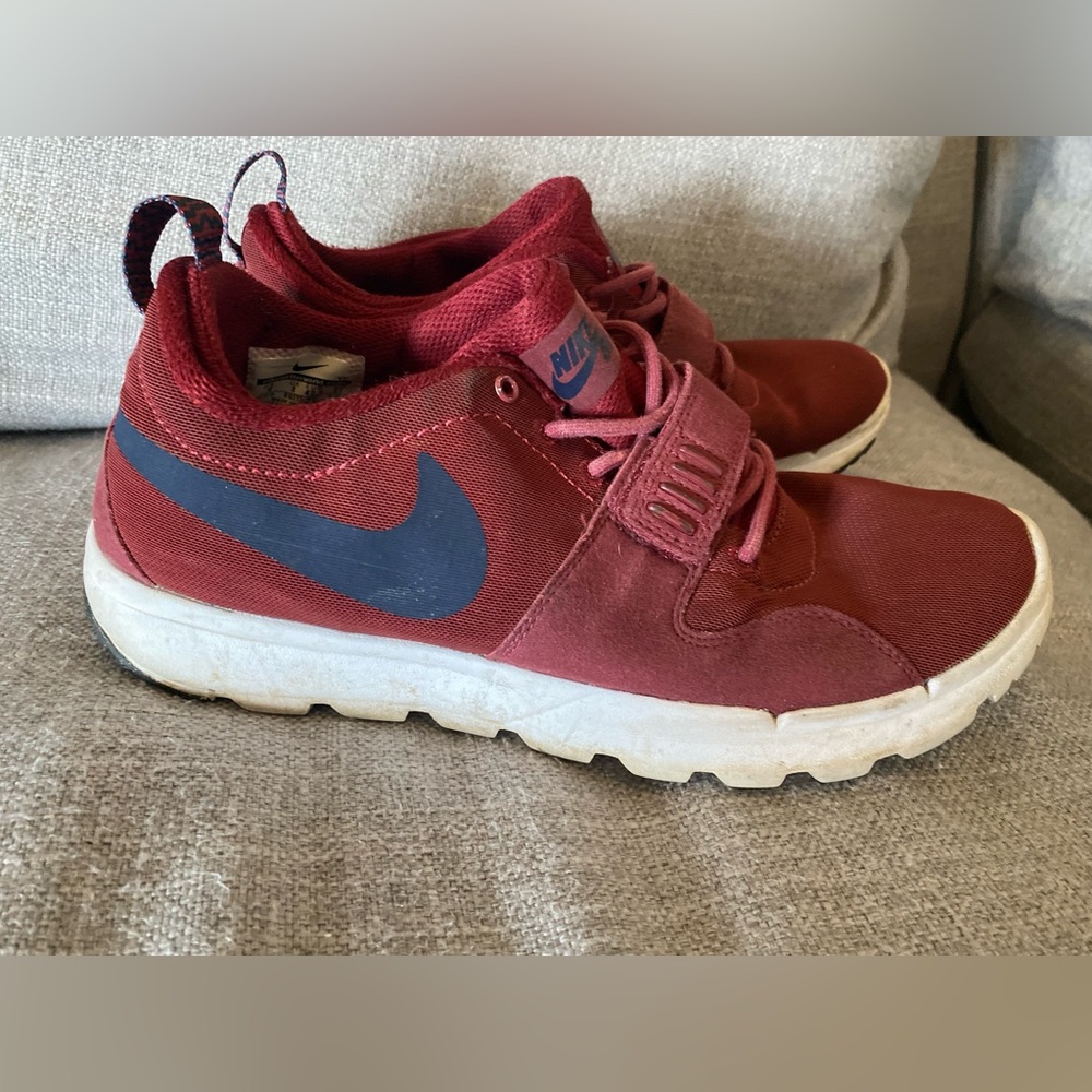 Nike SB running shoes